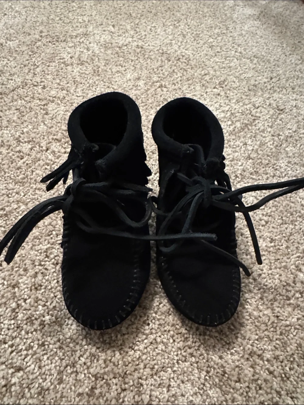 Minnetonka Black Suede Fringe Moccasins